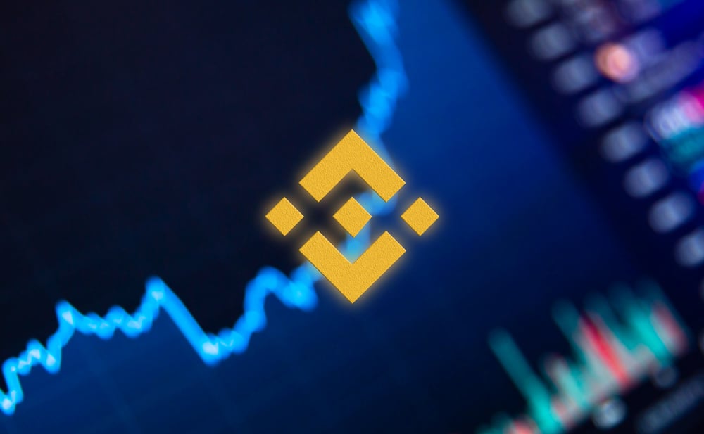 BNB Token Sets a New All-time High of $711 After a 12% Rally