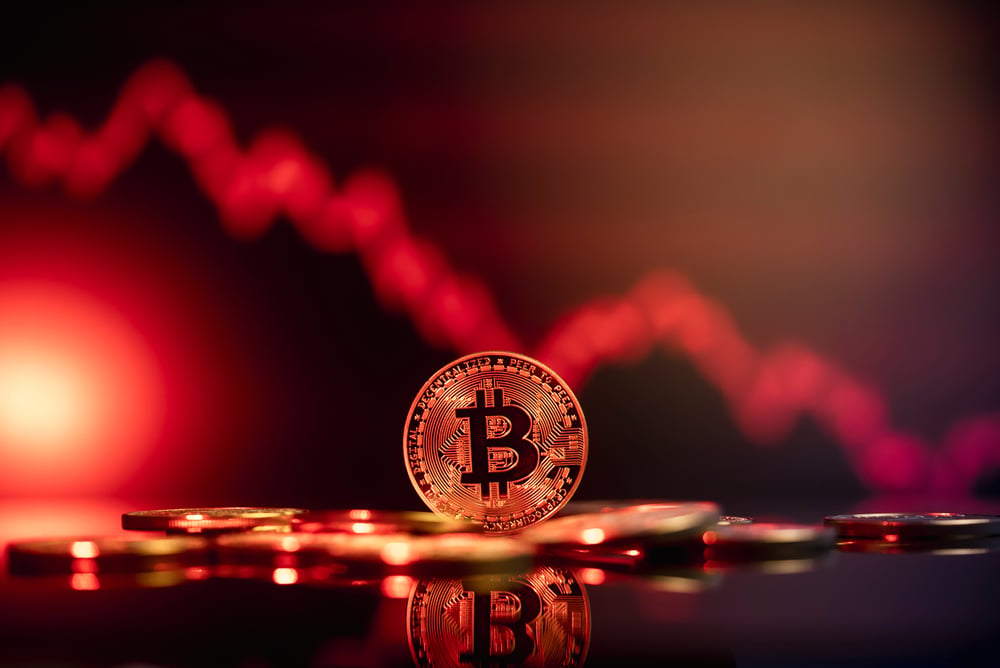 Bitcoin ETFs Record a $64M Outflow, BTC Dips Below $68k